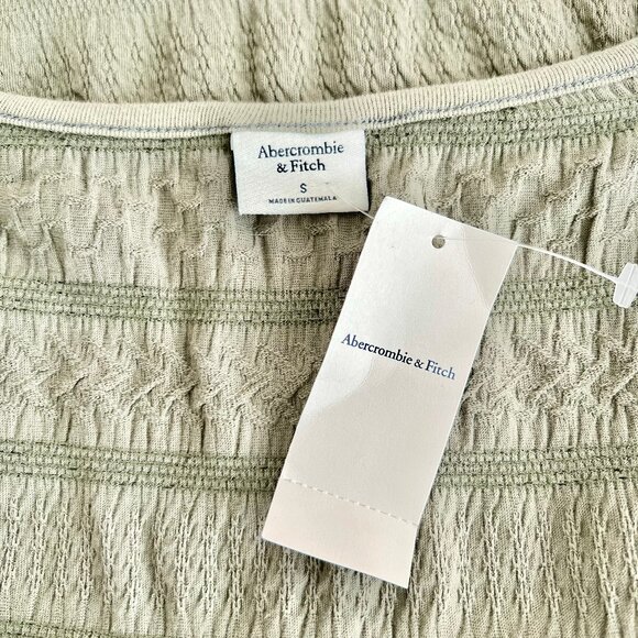 NWT Abercrombie & Fitch Women's Square Sweetheart Neck Cropped Textured Baby Tee - Picture 8 of 8